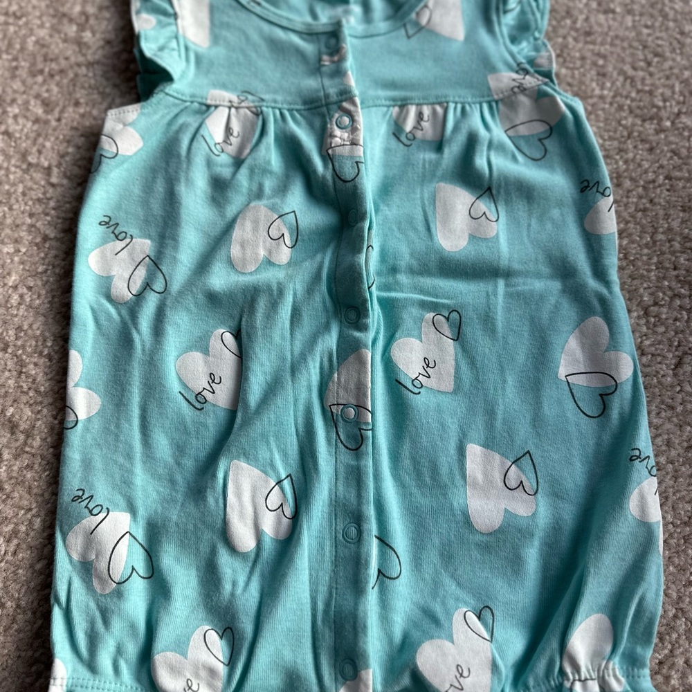 Carter’s 18month Rompers-Great Condition - Picture 4 of 8